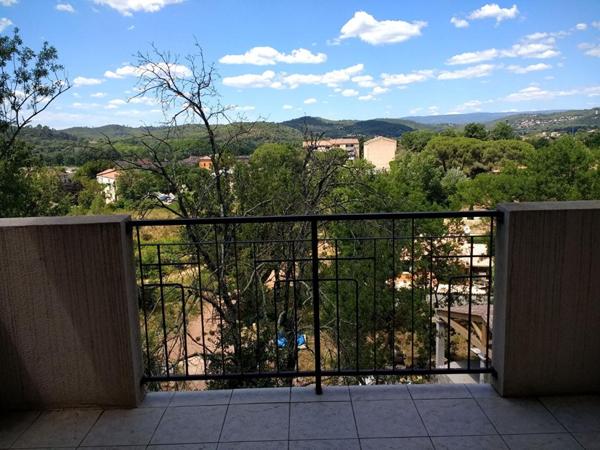 VIDAUBAN ? F2 LUMINEUX AVEC VUE DÉGAGÉE, BALCON ET  2 PARKINGS