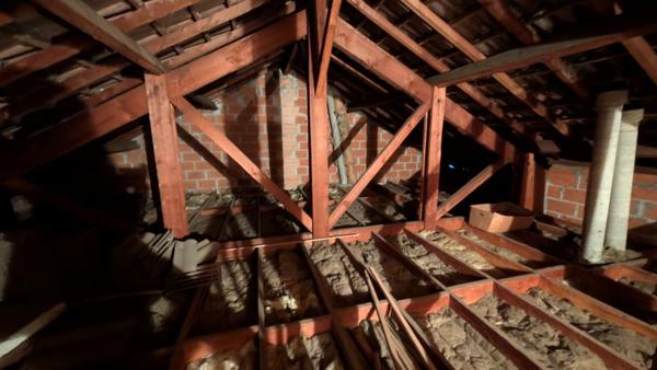 Exclusivité - Maison T3 de PLAIN PIED + Combles aménageables - 2 chambres + garage, TERRASSE et jardinet - opportunité à saisir à BRIVE OUEST !