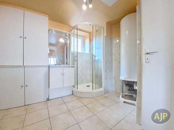 Vente maison La Chaize Le Vicomte : 227 000 € - AJP Immobilier La Roche-sur-Yon