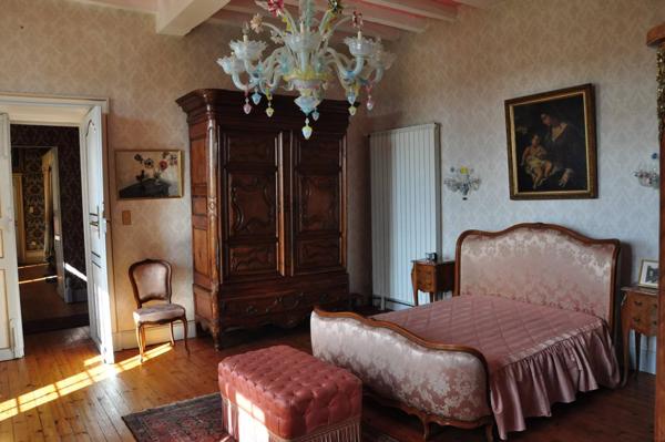 Manoir du XVIIIe siècle, niché au cœur du Lot-et-Garonne.