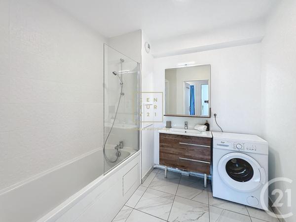 Appartement F4 à vendre  4 pièces - 82,54 m2 CHESSY - 77