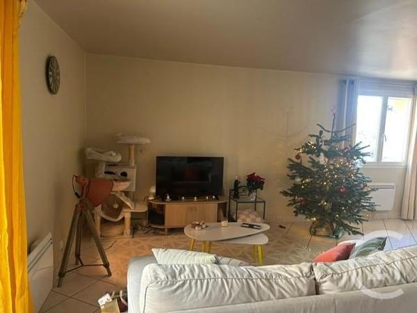 Appartement à vendre  2 pièces - 46,44 m2 LE VAL - 83
