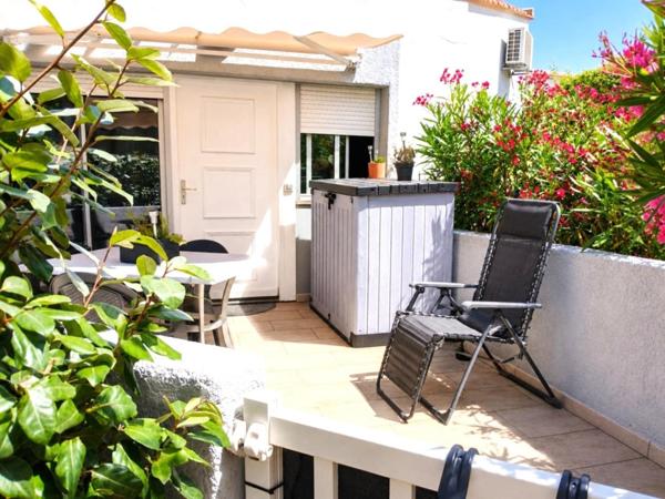 belle petite maisonnette dans résidence avec piscine