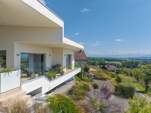 Grilly (01220) Maison de prestige avec vue panoramique