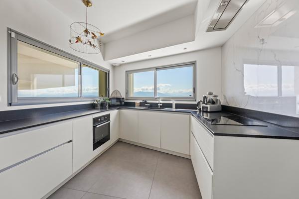 Grilly (01220) Maison de prestige avec vue panoramique