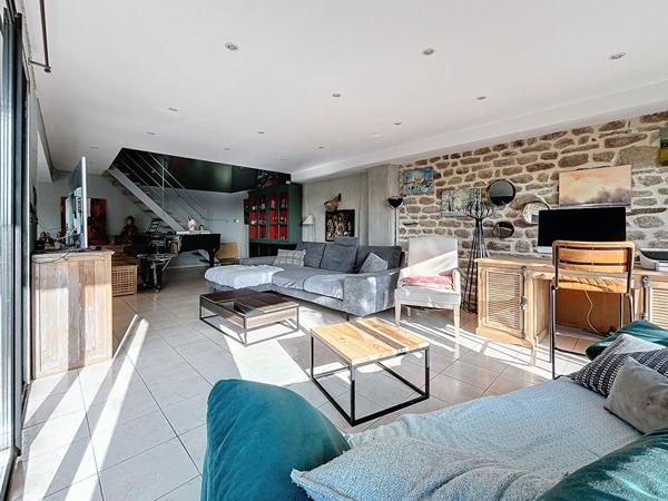 Longère Ploemeur vue sur mer