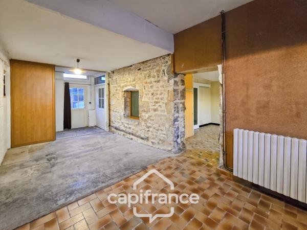 URZY – Maison de village pleine de charme – 133 m² – Cour – Potentiel locatif ou professionnel
