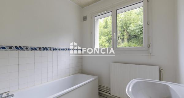 À vendre Appartement 4 pièces 68 m² - Petit-couronne 76650