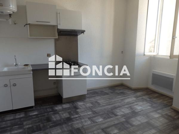 Location Studio 22.67 m² - 19 RUE GEORGES LASSALLE Tarbes 65000