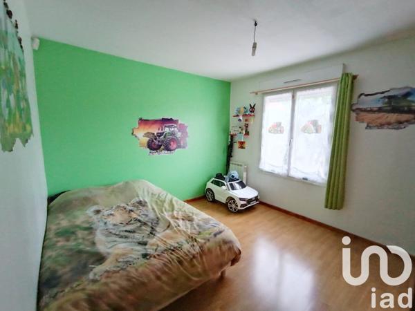 Maison de village 4 pièces de 88 m² à Thorigny-sur-Oreuse (89260)