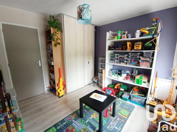 Maison de village 4 pièces de 88 m² à Thorigny-sur-Oreuse (89260)