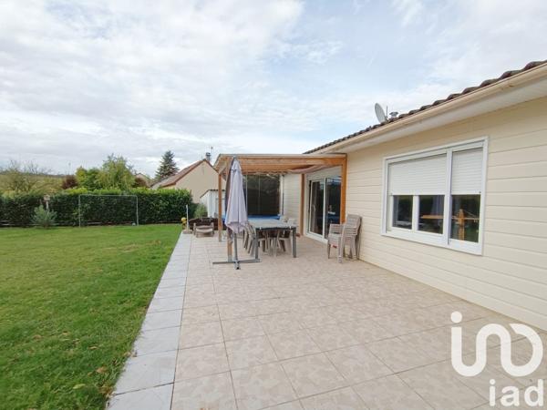 Maison de village 4 pièces de 88 m² à Thorigny-sur-Oreuse (89260)