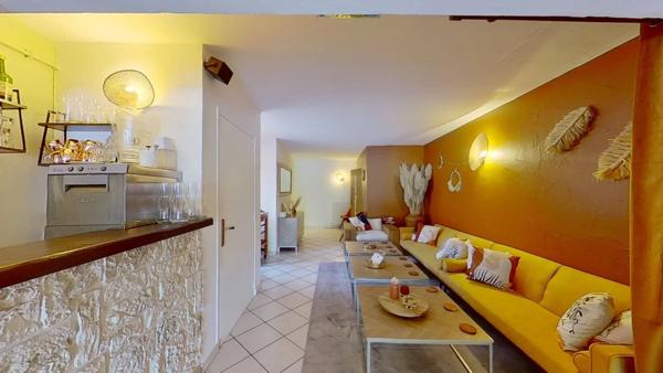 Restaurant et Bar à Vins - Epicerie Italienne- Fontainebleau