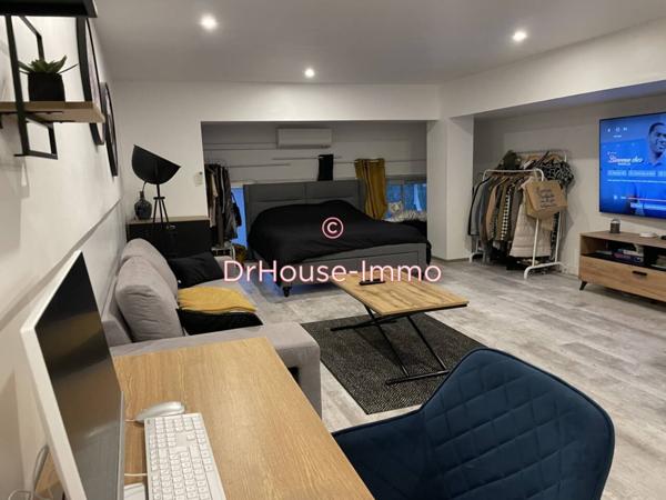 Commerce à vendre 3 pièces de 180 m²