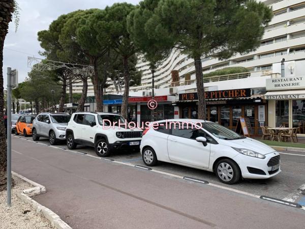 Commerce à vendre 3 pièces de 180 m²
