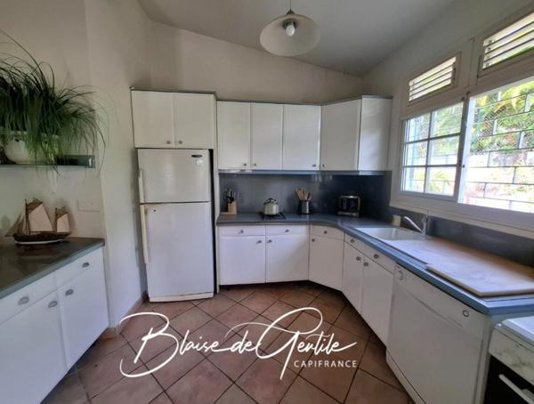 Dpt Guadeloupe (971), à vendre PETIT BOURG maison T4 avec un grand jardin