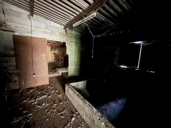 ST ANDRE DE CUBZAC TERRAIN CONSTRUCTIBLE 580 m² AVEC BÂTIMENT ENVIRON 90 m² Saint-André-de-Cubzac (33240)