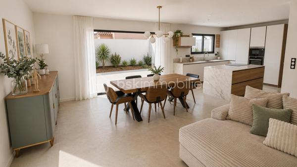 Dans un environnement résidentiel calme et recherché, découvrez cette villa contemporaine de 2023, offrant environ 180 m² habitables et se distinguant par la qualité de sa construction, le choix de ses matériaux et le soin apporté à chaque finition.

Dès l'entrée, la vaste pièce de vie baignée de lumière s'ouvre sur les terrasses et la piscine grâce à de grandes baies vitrées à galandage. La cuisine ouverte avec îlot central s'intègre parfaitement à cet espace convivial.

Le rez-de-chaussée accueille également une suite avec salle d'eau, WC et accès indépendant, idéale pour recevoir, exercer une profession libérale ou créer un espace autonome. Un WC indépendant, un cellier, une buanderie indépendante et un grand garage complètent ce niveau.

À l'étage, un vaste espace bureau lumineux, facilement transformable en chambre supplémentaire, dessert une suite parentale avec dressing, salle d'eau, WC et terrasse privative offrant un agréable aperçu mer. Deux belles chambres, une spacieuse salle de bains avec douche, baignoire et fenêtre, ainsi qu'un second WC indépendant complètent l'ensemble.

À l'extérieur, les terrasses, la piscine carrelée, les stationnements privatifs et le jardin offrent un cadre de vie agréable, pensé pour profiter pleinement des beaux jours.

Chaque espace a été pensé avec exigence, en privilégiant des matériaux de qualité et des équipements actuels : climatisation réversible, menuiseries aluminium, baies vitrées à galandage, carrelage grand format intérieur et extérieur, vide sanitaire, borne de recharge pour véhicule électrique et matériaux soigneusement sélectionnés.

Les aménagements extérieurs sont actuellement en cours de finalisation. Certaines photographies présentent des projections d'aménagement réalisées au plus près du projet prévu afin de permettre de se projeter dans le rendu final. Ces visuels sont présentés à titre indicatif et ne sont pas contractuels.

Pensée pour une vie de famille confortable, cette villa séduira également les acquéreurs recherchant un bien récent, sans travaux, aux prestations actuelles.