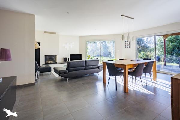 Maison à vendre |  Escalquens |  7 pièces | 158 m²