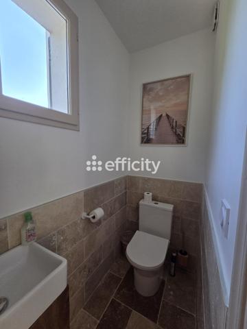 Maison
         4 pièces
        - 64 m² Bien prestige 599 000 € *