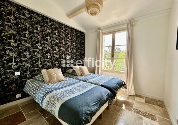 Maison
         4 pièces
        - 64 m² Bien prestige 599 000 € *