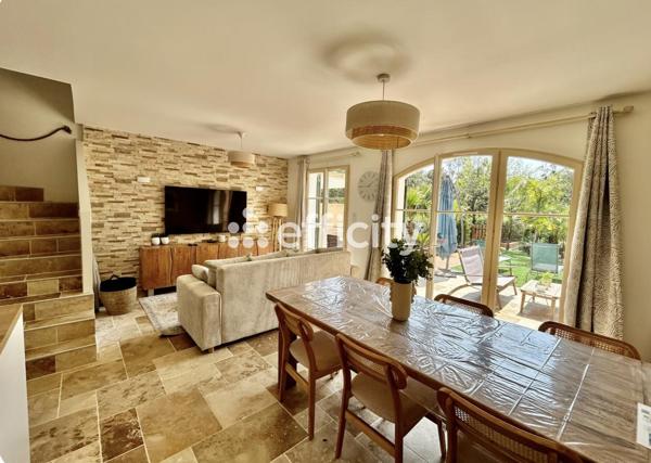 Maison
         4 pièces
        - 64 m² Bien prestige 599 000 € *