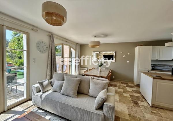Maison
         4 pièces
        - 64 m² Bien prestige 599 000 € *