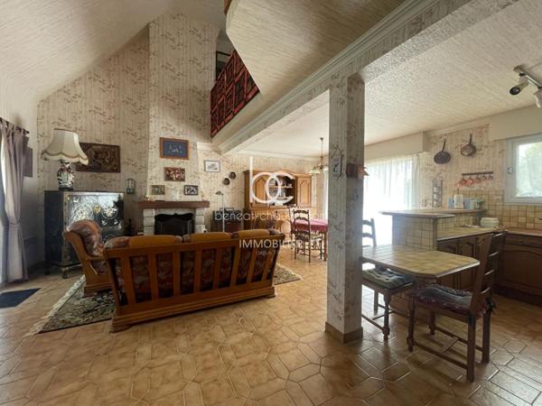 SAINT GILDAS DE RHUYS Maison 10 pièces 178 m²