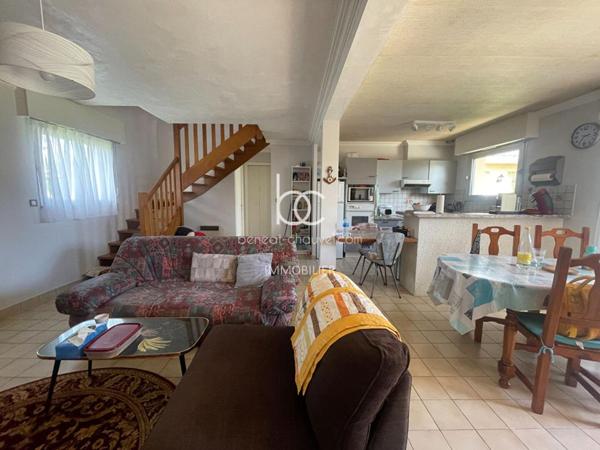 SAINT GILDAS DE RHUYS Maison 10 pièces 178 m²
