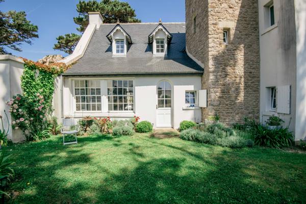 Maison de caractère les pieds dans l'eau
