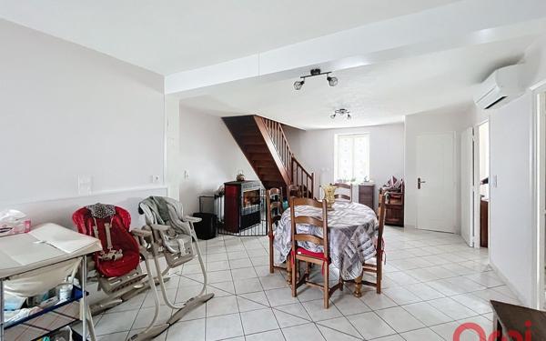 Maison à vendre    5 pièces •  Vallon-en-Sully