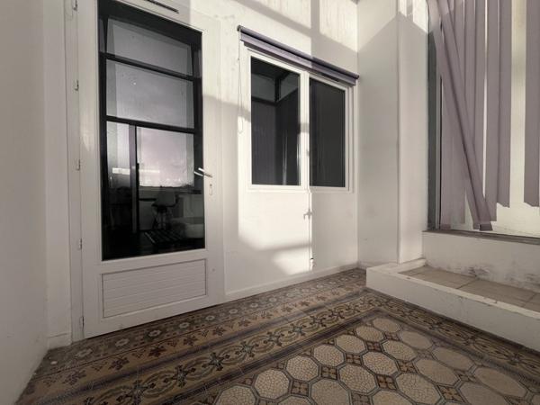 Appartement à vendre |  Rochefort |  1 pièce | 34 m²