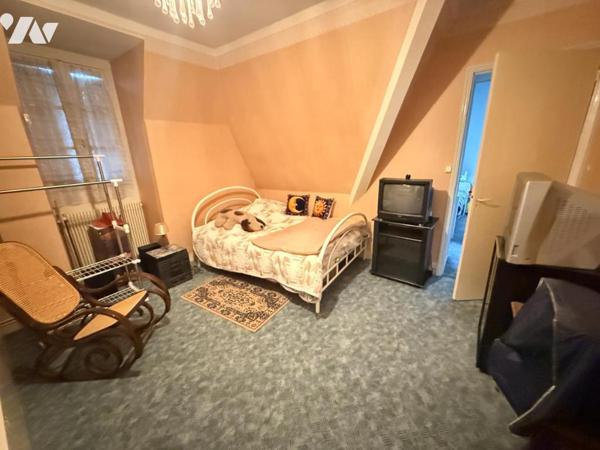 En EXCLUSIVITE MAISON DE MAITRE à 15 minutes d'Amiens