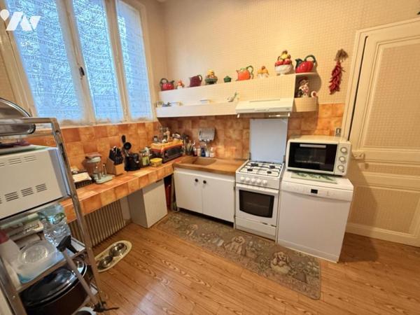 En EXCLUSIVITE MAISON DE MAITRE à 15 minutes d'Amiens