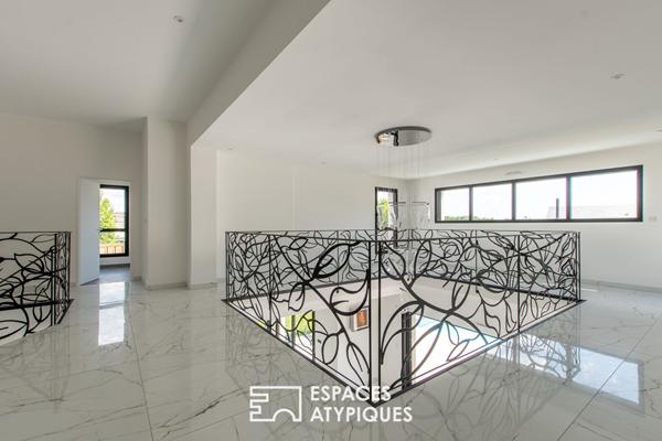 Élégante villa contemporaine avec piscine