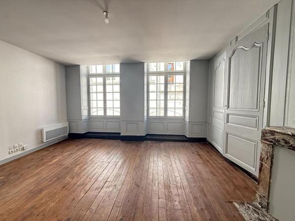 Immeuble Angouleme 3 pièce(s)