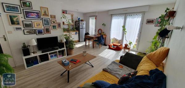 Appartement à louer 2 pièces 51.36m² Saint-Nazaire (44600)