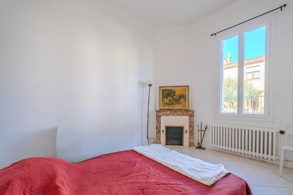 Mérignac La Glacière - Maison familiale lumineuse avec jardin, piscine et garage,