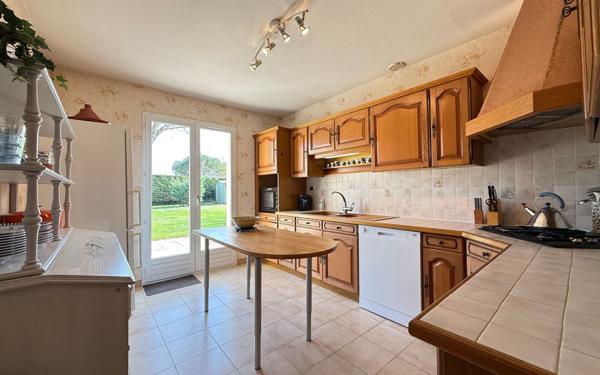 Maison à vendre    5 pièces •  Saint-Palais-sur-Mer