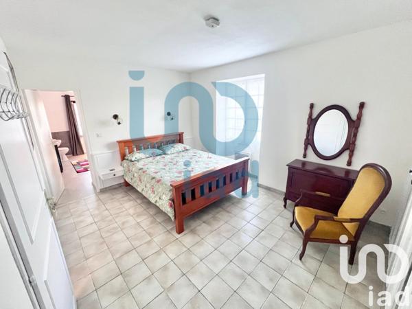 Maison à vendre 5 pièces 250 m² Charroux