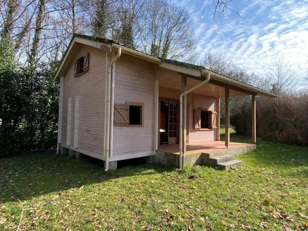 Maison 3 chambres 62m² habitable. Saint-Savin (33920)