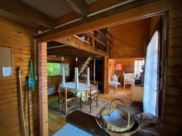 Maison 3 chambres 62m² habitable. Saint-Savin (33920)