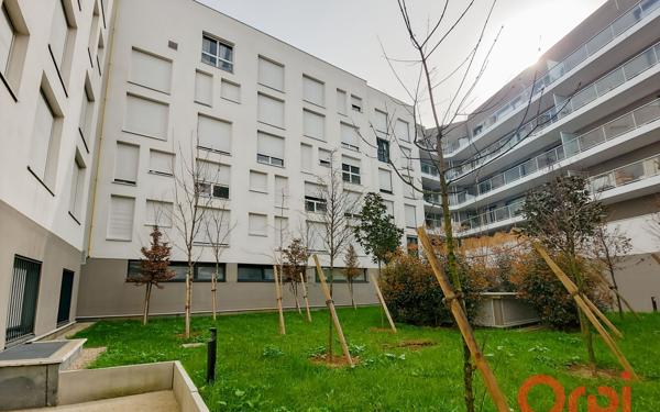 Appartement à vendre    3 pièces •  Pierrefitte-sur-Seine