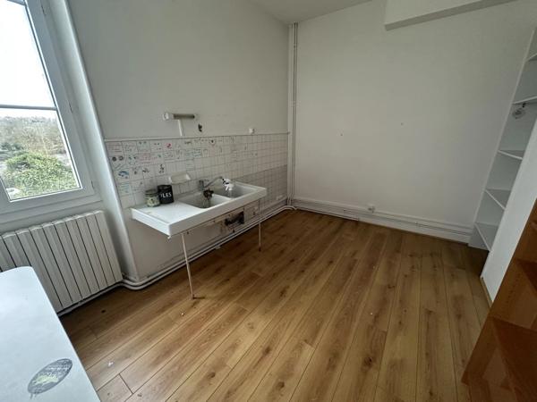 Vente Maison 7 pièces 156 m2 à Saint-Astier