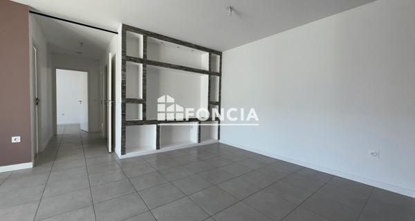 Location Appartement 4 pièces 75.63 m² - Saint-fons 69190