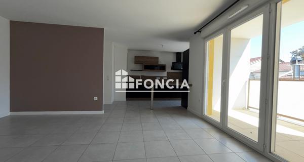 Location Appartement 4 pièces 75.63 m² - Saint-fons 69190