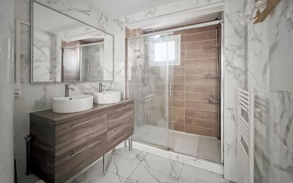 Appartement à louer    2 pièces • 80,23 m2 Reims