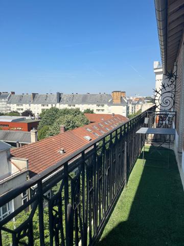 Appartement F2 avec balcon (dernier étage sans ascenseur)