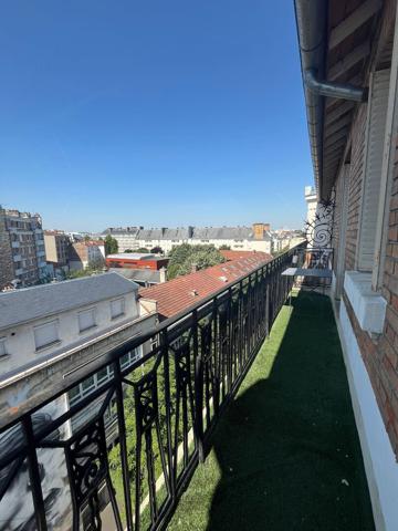 Appartement F2 avec balcon (dernier étage sans ascenseur)