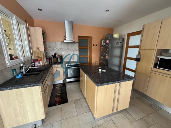 Maison 6 pièces - 200m²